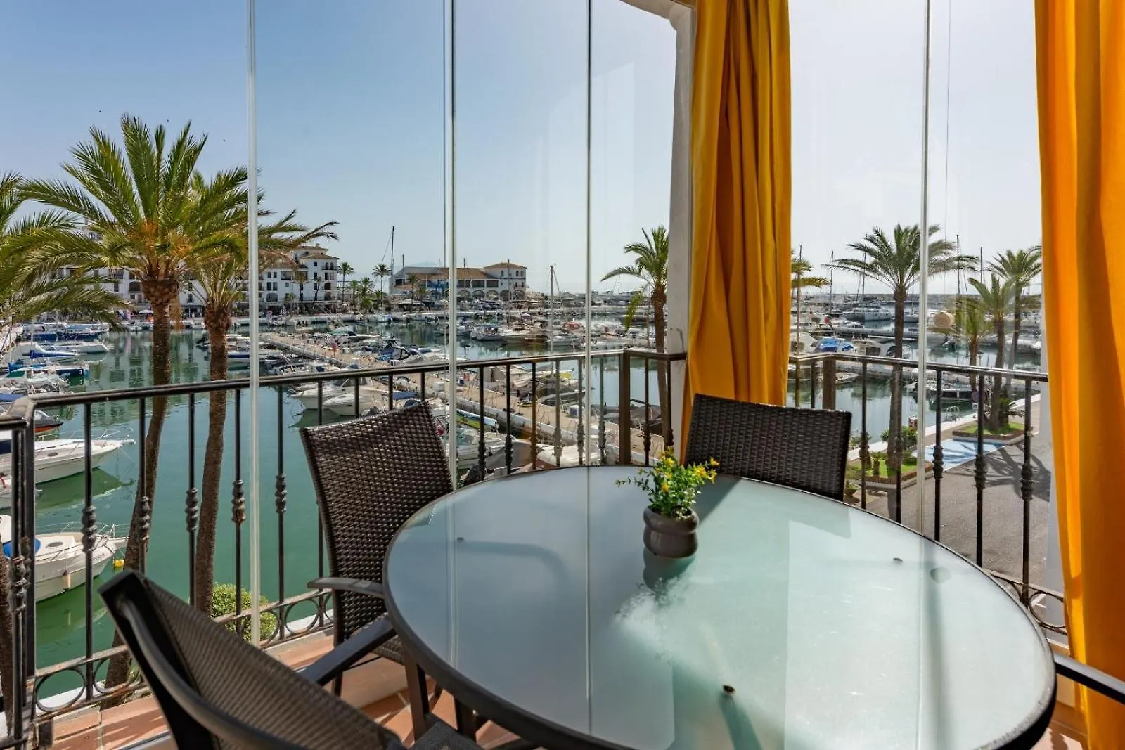 Marina Real 221 Apartment Manilva